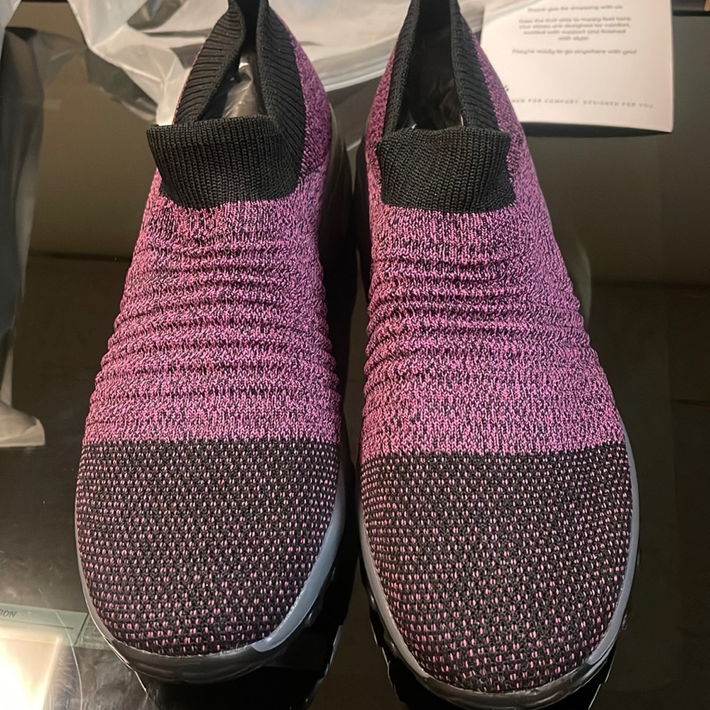 HyperSoft Memory Foam Walking Shoe